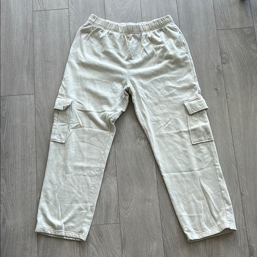 RVCA Cream Sweatpants with Elastic Waistband and Relaxed Fit